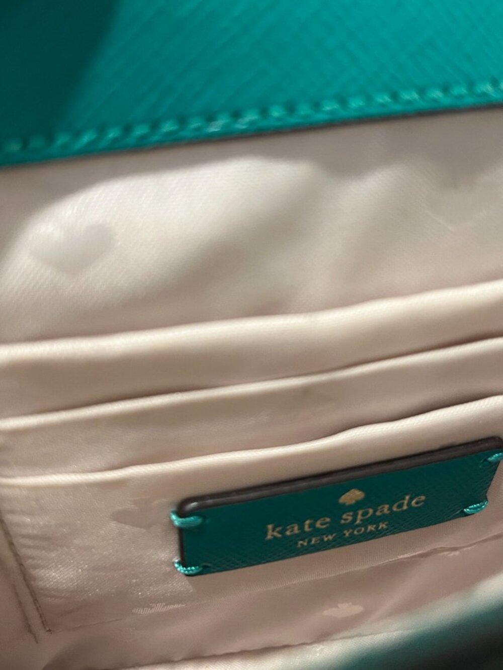 💚👜 Kate Spade Staci Square Crossbody Saffiano Leather | Wintergreen - Picture 7 of 9